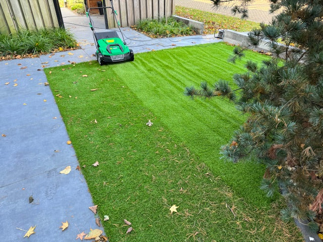 Kunstgras onderhoud - borstelmachine - Nobel Grass